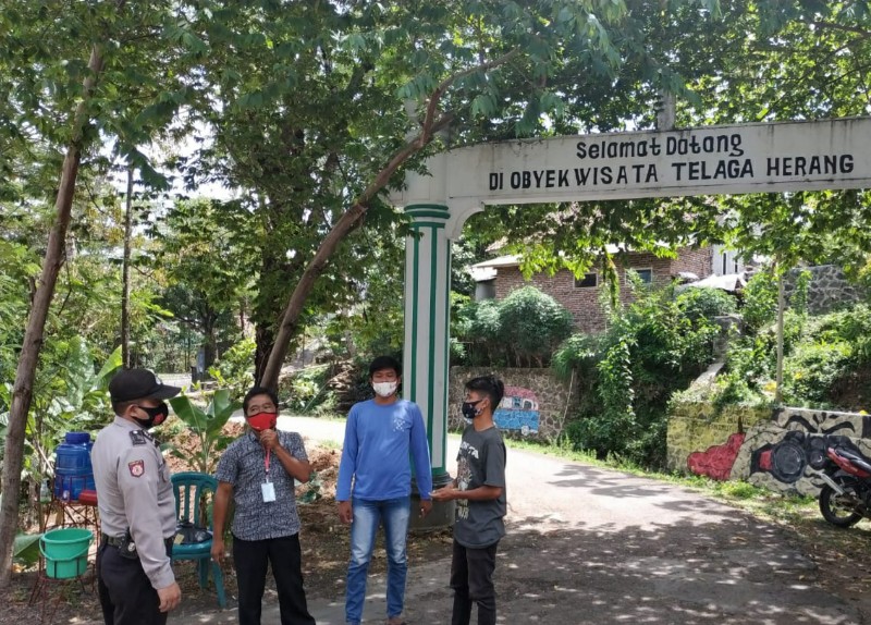 Polsek Sindangwangi Kontrol Obyek Wisata dan Sosialisasikan 3M Kepada Pengunjung